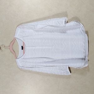 01517 Talbots white textured lined 3/4 sleeve tunic L